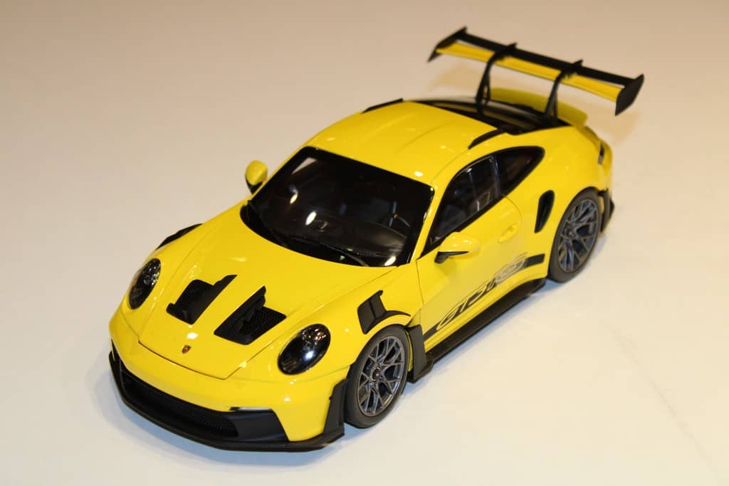 PORSCHE 911-992 GT3 RS 2023 JAUNE NOREV 1/18°