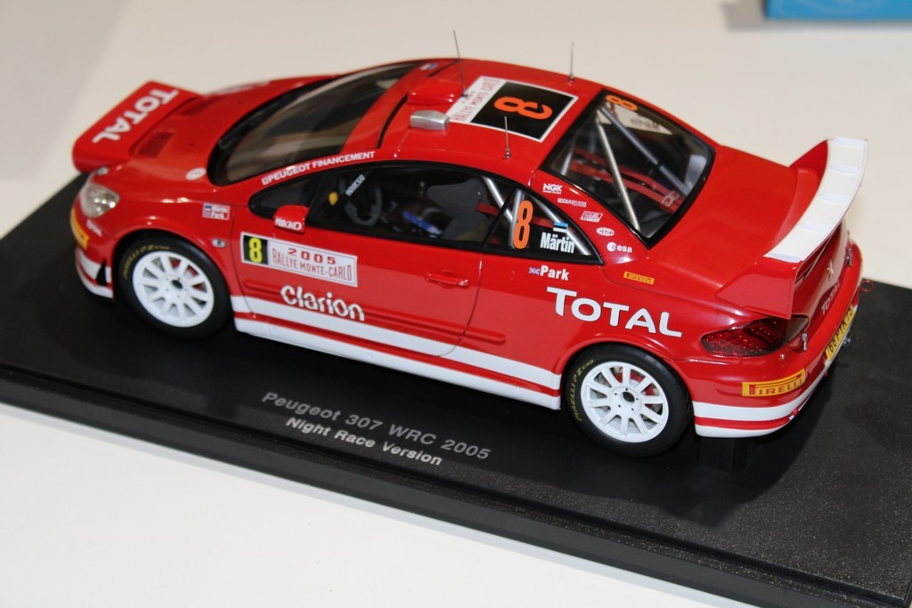 PEUGEOT 307 WRC N°6 RALLYE MONTECARLO 2005 AUTO ART 1/18°