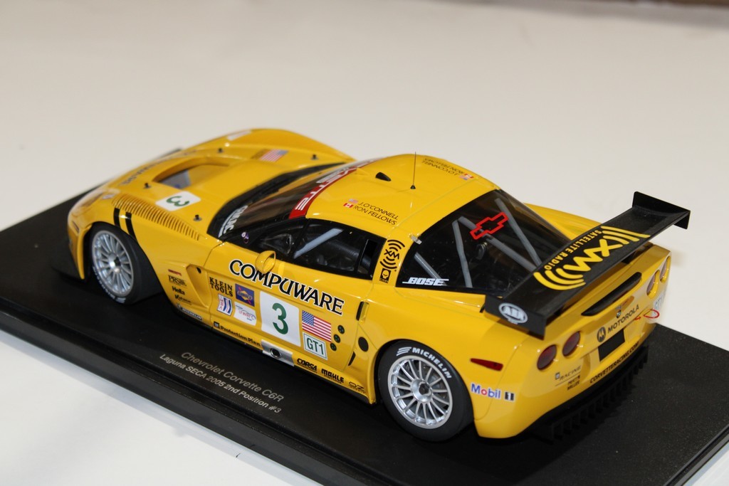 MODELE OF SECOND FLANT IN A PERFECT CONDITION WITH ITS ORGINAL BOX