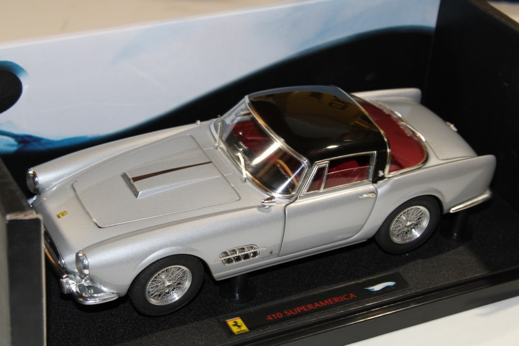 FERRARI 410 SUPERAMERICA HOTWHEELS 1/18°