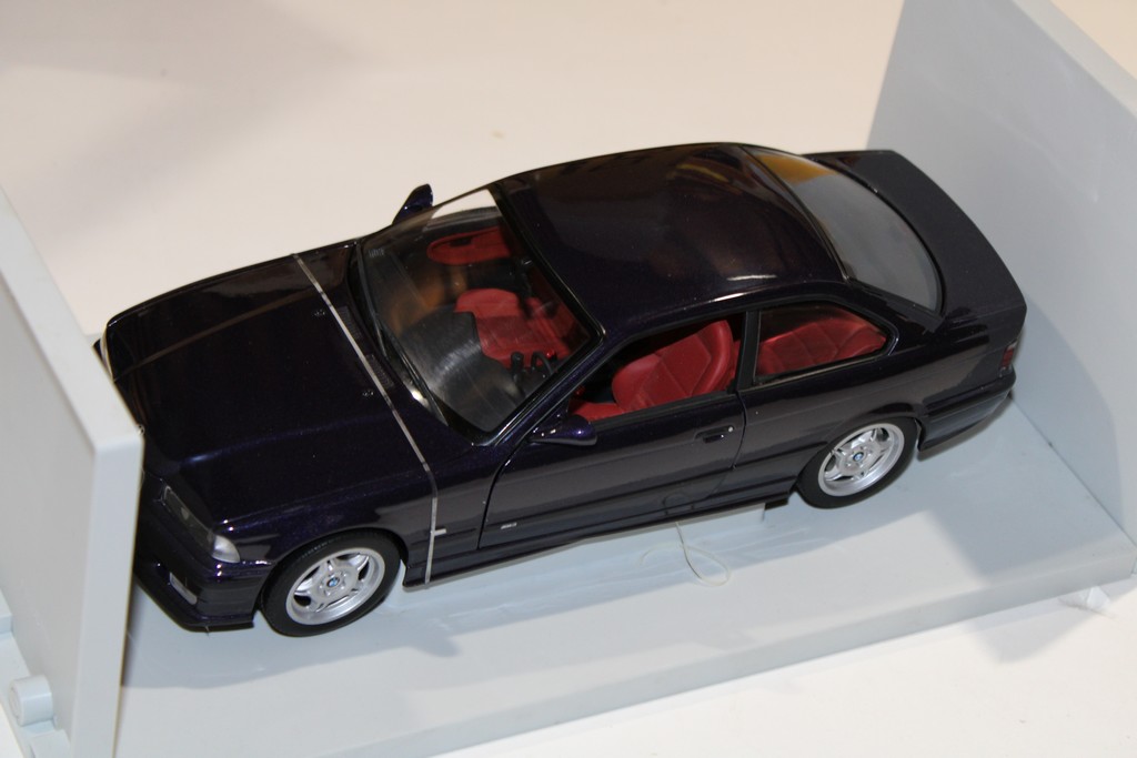 BMW E36 M3 COUPE VIOLET UT MODELS 1/18°