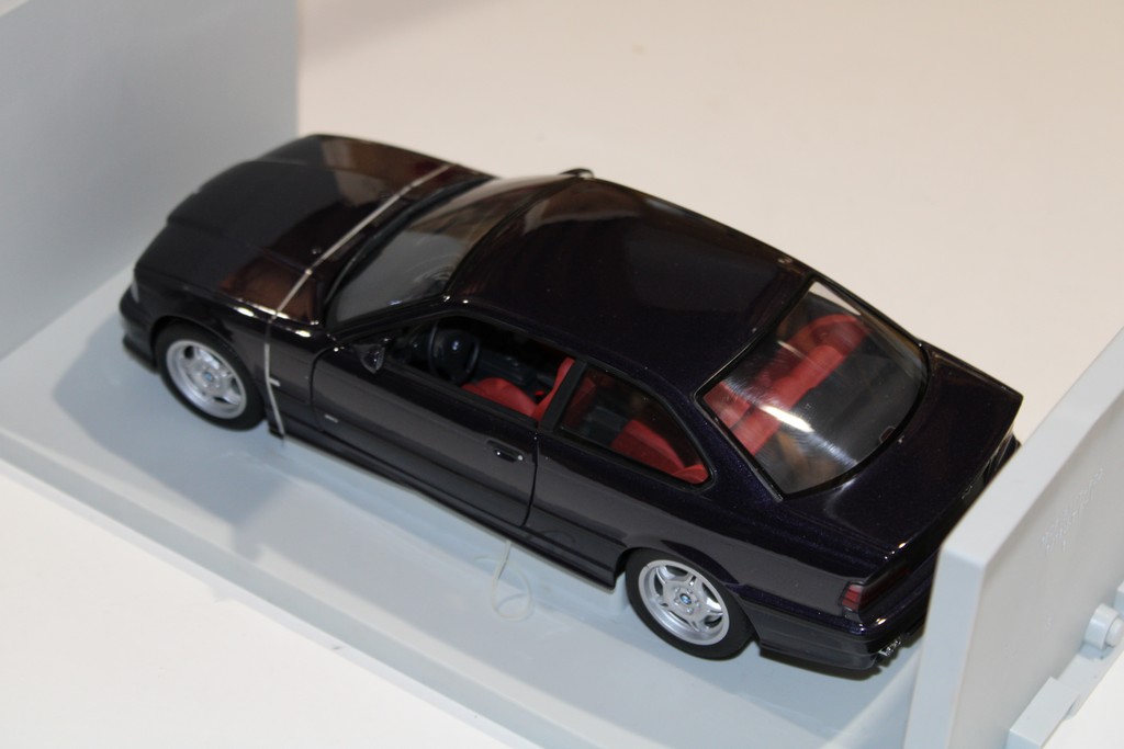 BMW E36 M3 COUPE VIOLET UT MODELS 1/18°