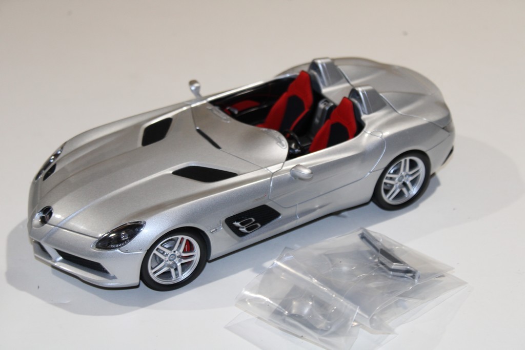 MERCEDES BENZ SLR MCLAREN STIRLING MOSS MINICHAMPS 1/18°