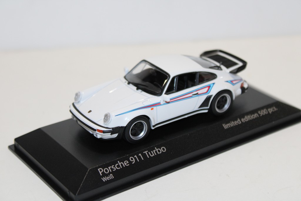 Porsche 911 Turbo Type 930 1976 Martini Racing Blanc Minichamps 1/43
