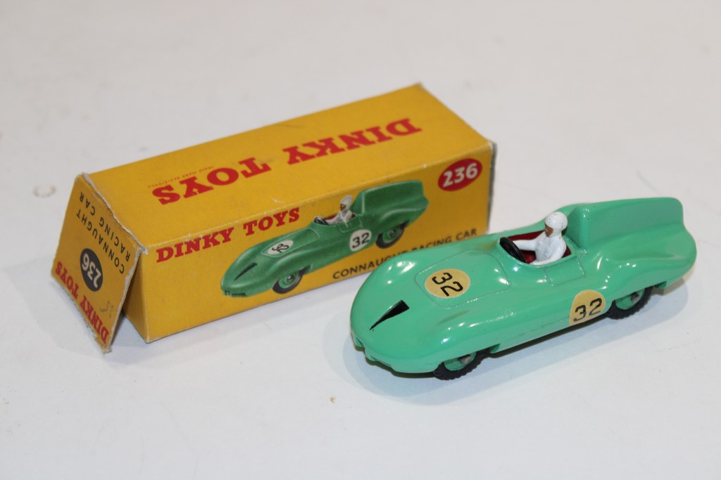 CONNAUGHT RACING CAR 1954 DINKY TOYS 1/43°