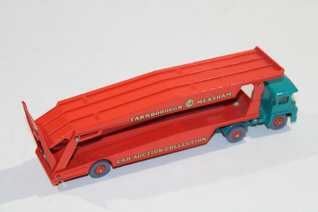 GUY WARRIOR TRANSPORTEUR AUTOMOBILE FARNBORDOUGH 1968 LESNEY 1/55°