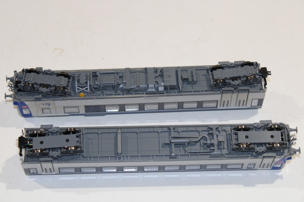 SNCF AUTORAIL DIESEL EAD X 4500 JOUEF 1/87°