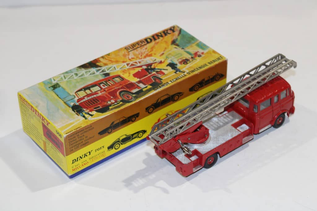 Lucky Norev 1/43 – Berliet GBK Grande Echelle Pompiers – Miniature De Collection