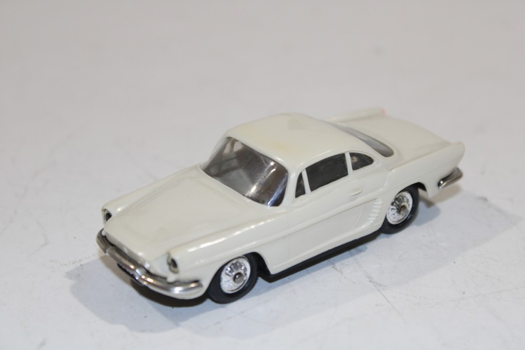 RENAULT FLORIDE 1962 BLANC CASSE NOREV 1/43°