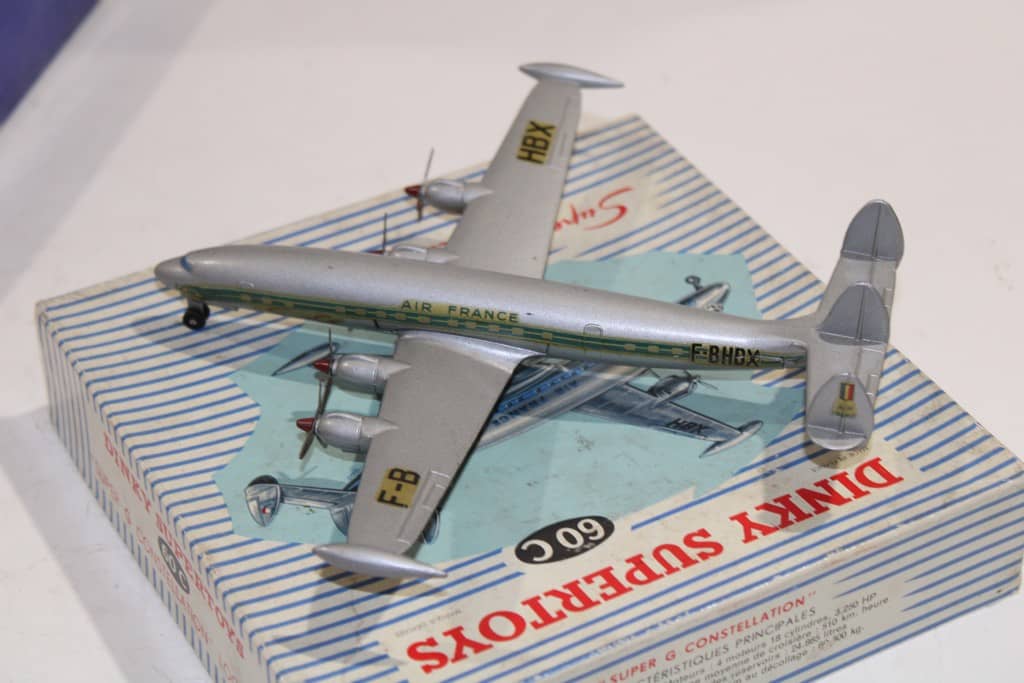 LOCKHEED SUPER G CONSTELLATION AIR FRANCE DINKY TOYS 1/200°