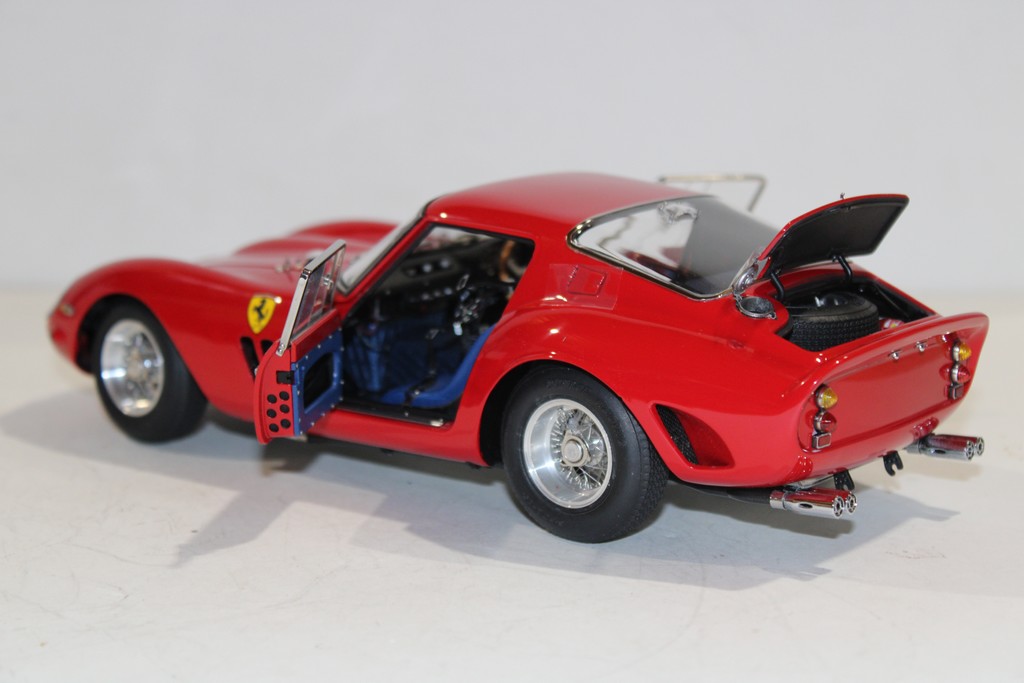 CMC FERRARI 250 GTO 1963/64 "RON FRY" - CMC 1/18