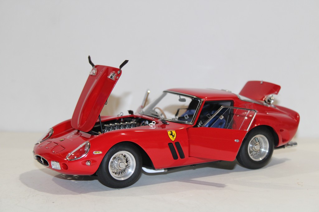 CMC FERRARI 250 GTO 1963/64 "RON FRY" - CMC 1/18