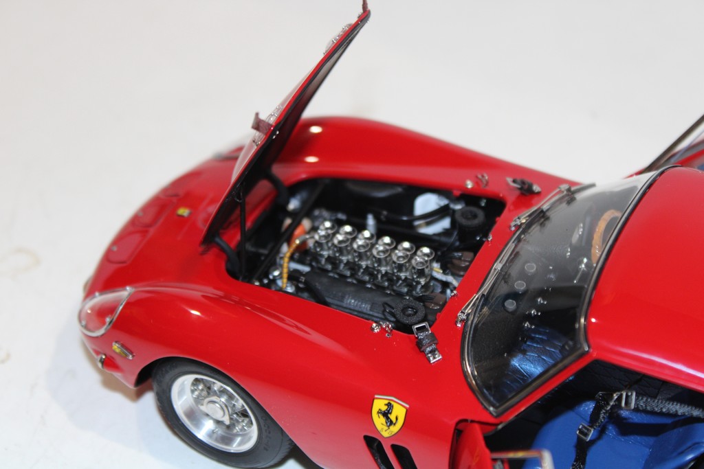 CMC FERRARI 250 GTO 1963/64 "RON FRY" - CMC 1/18