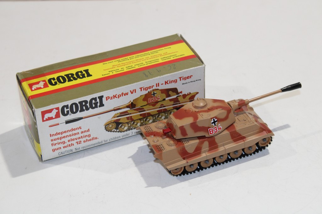 PANZER TIGRE ROYAL 1944 CORGI 1/55°