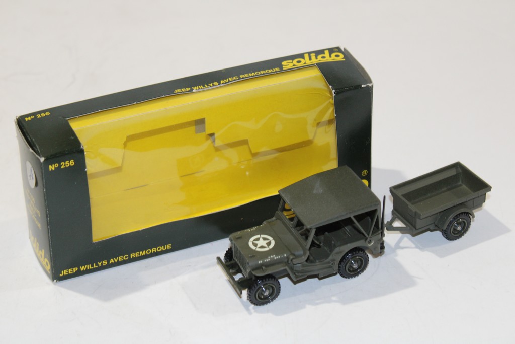 JEEP WHILLYS AVEC REMORQUE 1944 SOLIDO 1/43°
