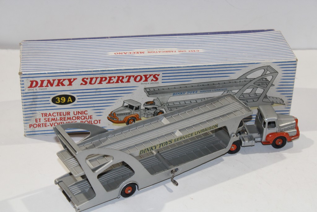 TRACTEUR UNIC ET SEMI-REMORQUE PORTE VOITURES BOILOT 1955 DINKY SUPERTOYS 1/50°