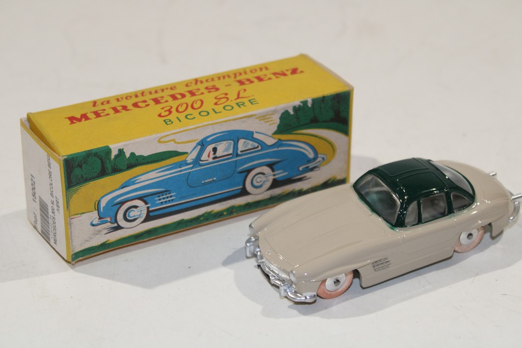 MERCEDES-BENZ 300 SL BICOLORE BEIGE/VERT 1954 REEDITION QUIRALU 1/43°