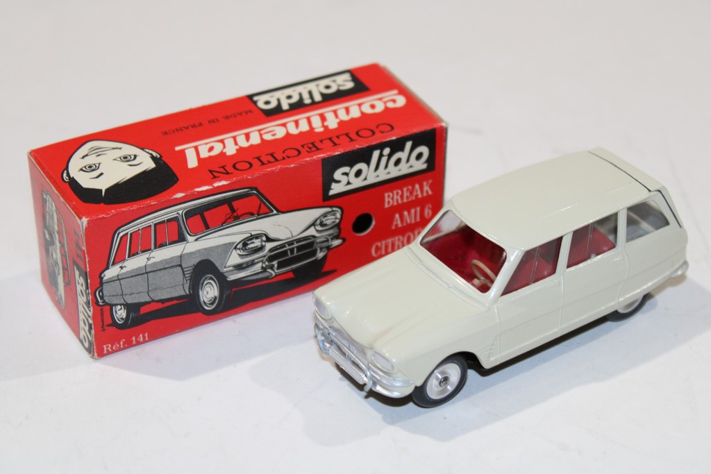 CITROEN AMI 6 BREAK BEIGE 1961 SOLIDO 1/43°