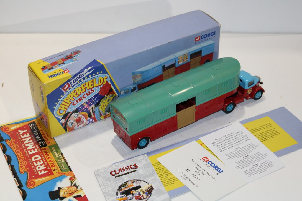 BEDFORD O ARTICULATED HORSEBOX 1971 CORGI CLASSICS 1/50°