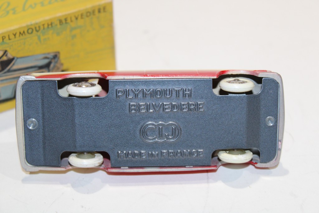 PLYMOUTH BELVEDERE BICOLORE ROUGE/BLANC 1955 CIJ 1/43°