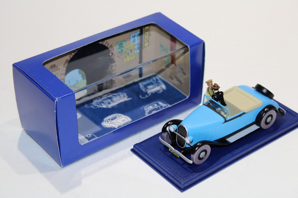LA DECAPOTABLE DU LOTUS BLEU 1935 TINTIN 1/43°