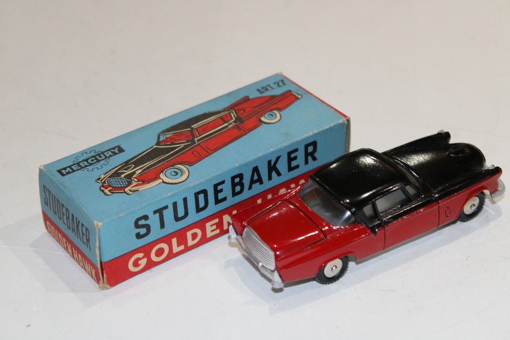 STUDEBAKER GOLDEN HAWK BICOLORE ROUGE/NOIR 1957 MERCURY 1/43°