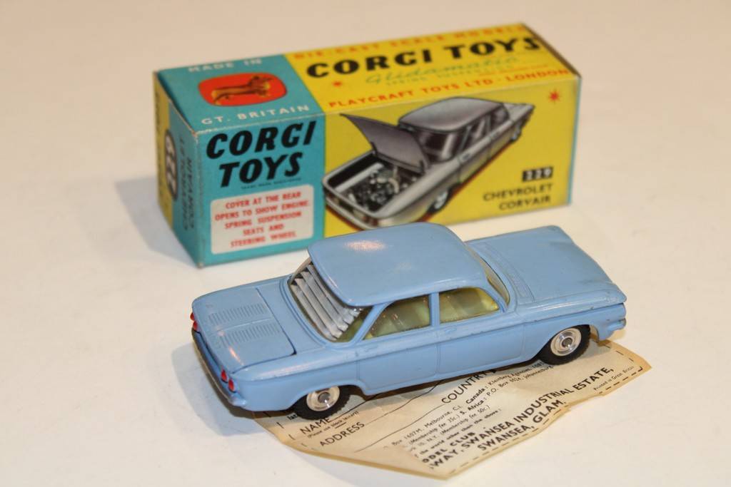 CHEVROLET CORVAIR CORGI TOYS 1/43°