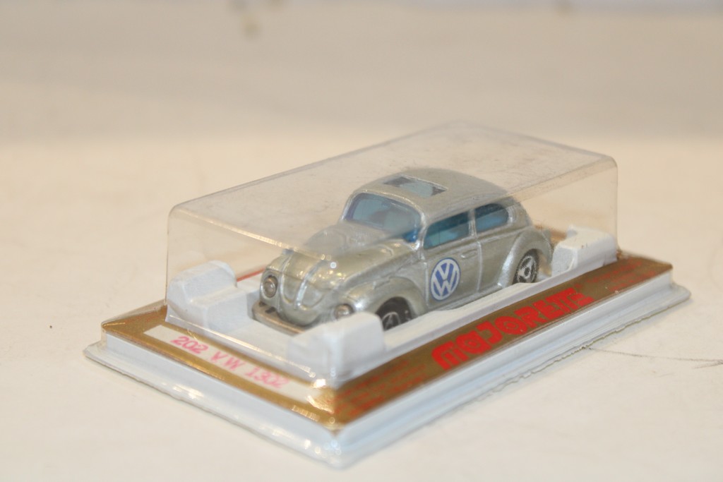 VW 1302 Majorette 1/64