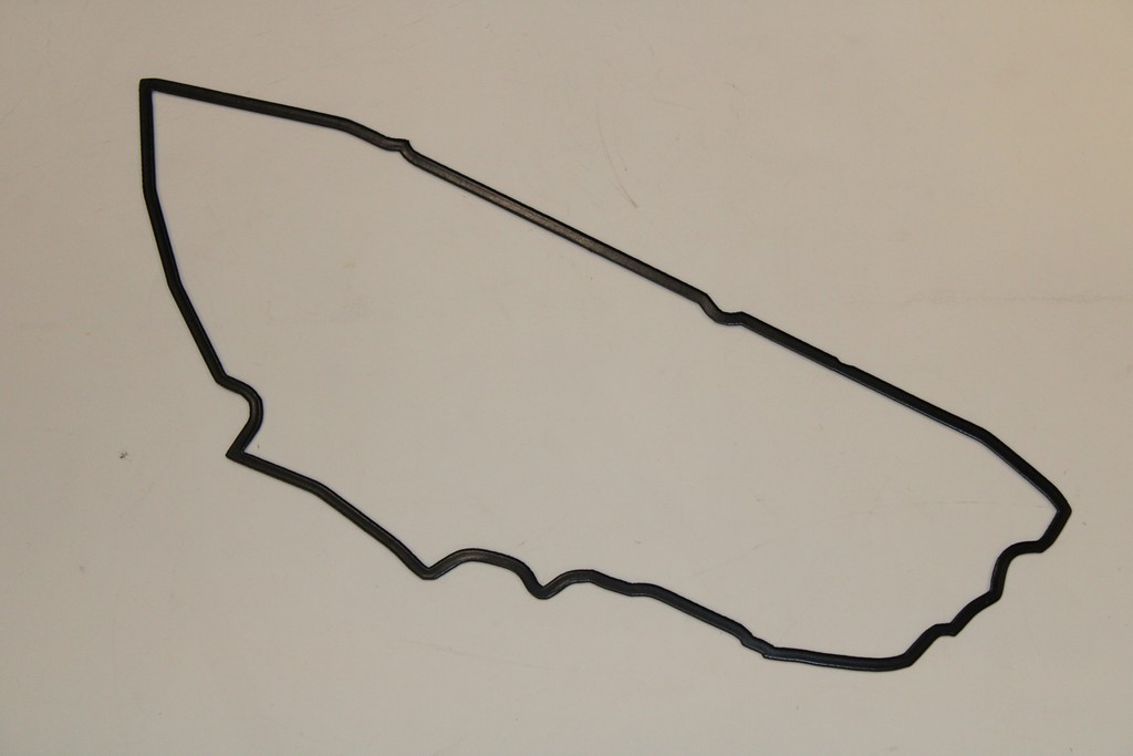 TRACE CIRCUIT CITY OF 24H BLACK STEEL WALL H35CM