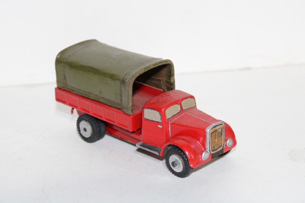 CAMION BERLIET PLATEAU BACHE GULLIVER