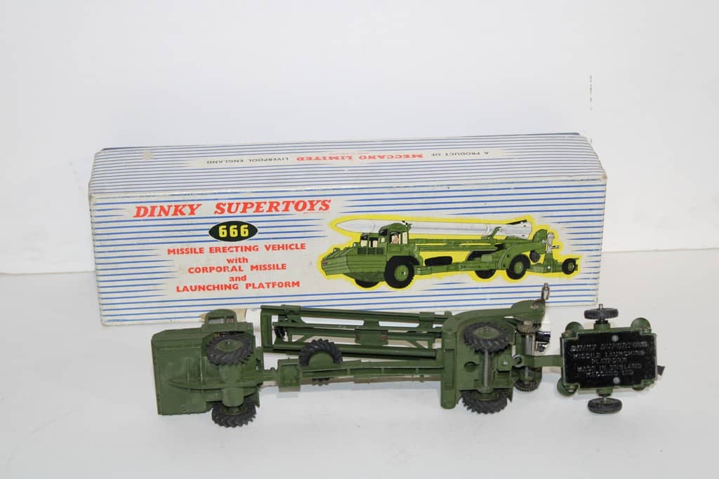 Dinky Supertoys 666/667 - Lance-missile Corporal - 1/50 - UK 1959 - Rare état Proche Neuf