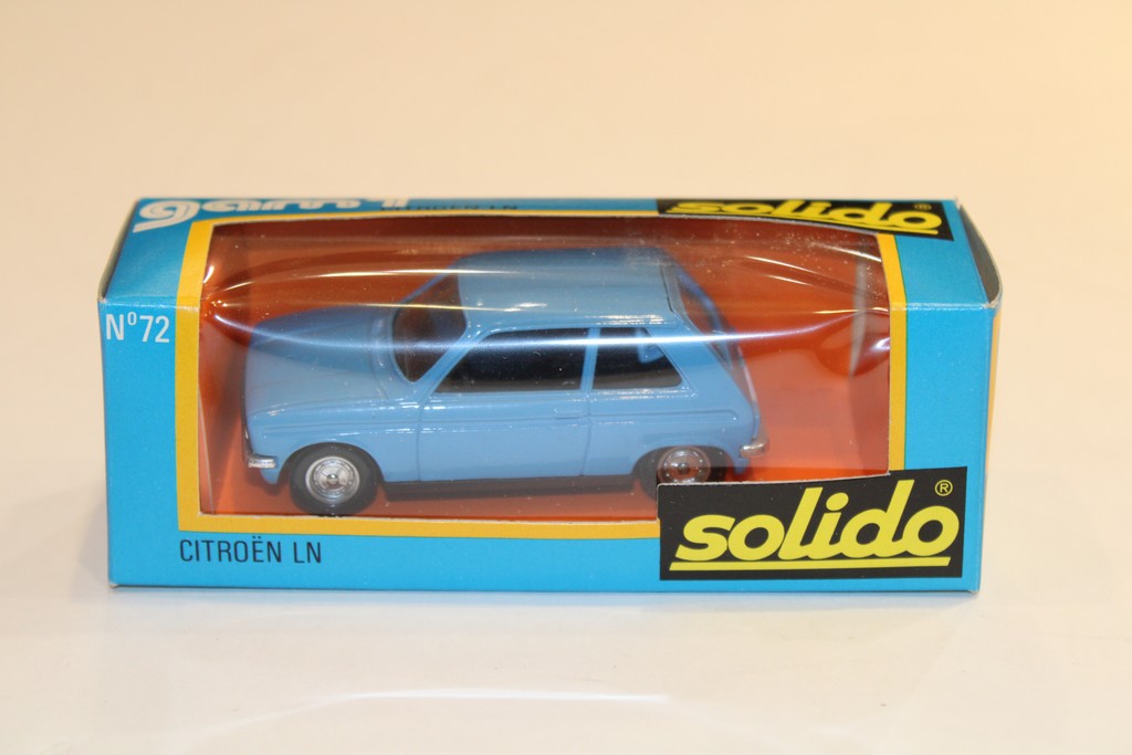 RENAULT LN SOLIDO 1/43°