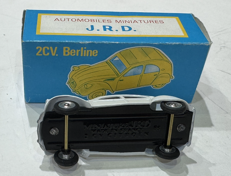 CITROEN 2CV BERLINE JRD 1/43