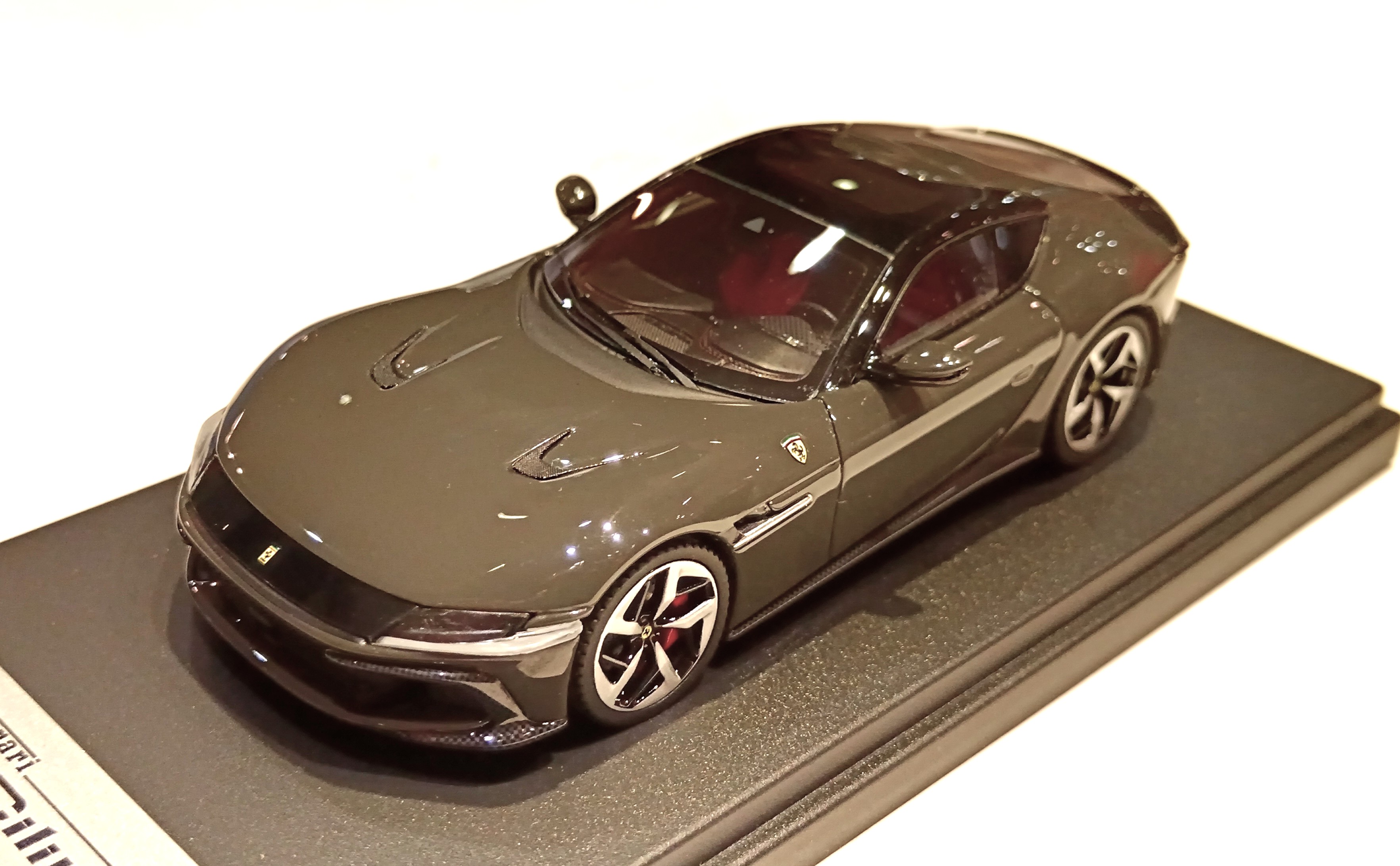 FERRARI 12 CILINDRI GRIS SCURO LOOK SMART 1/43°