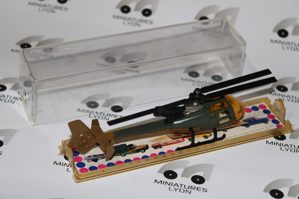 HELICOPTERE GAZELLE MILITAIRE  MAJORETTE 1/87