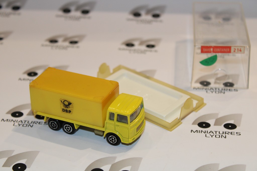 SAVIEM PORTE CANITAINER DBP MAJORETTE 214 1/100