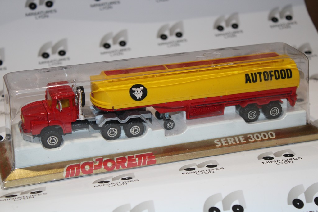 SCANIA CITERNE MAJORETTE 3000
