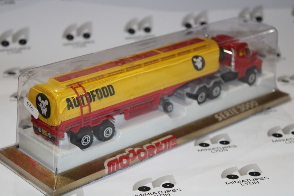 SCANIA CITERNE MAJORETTE 3000