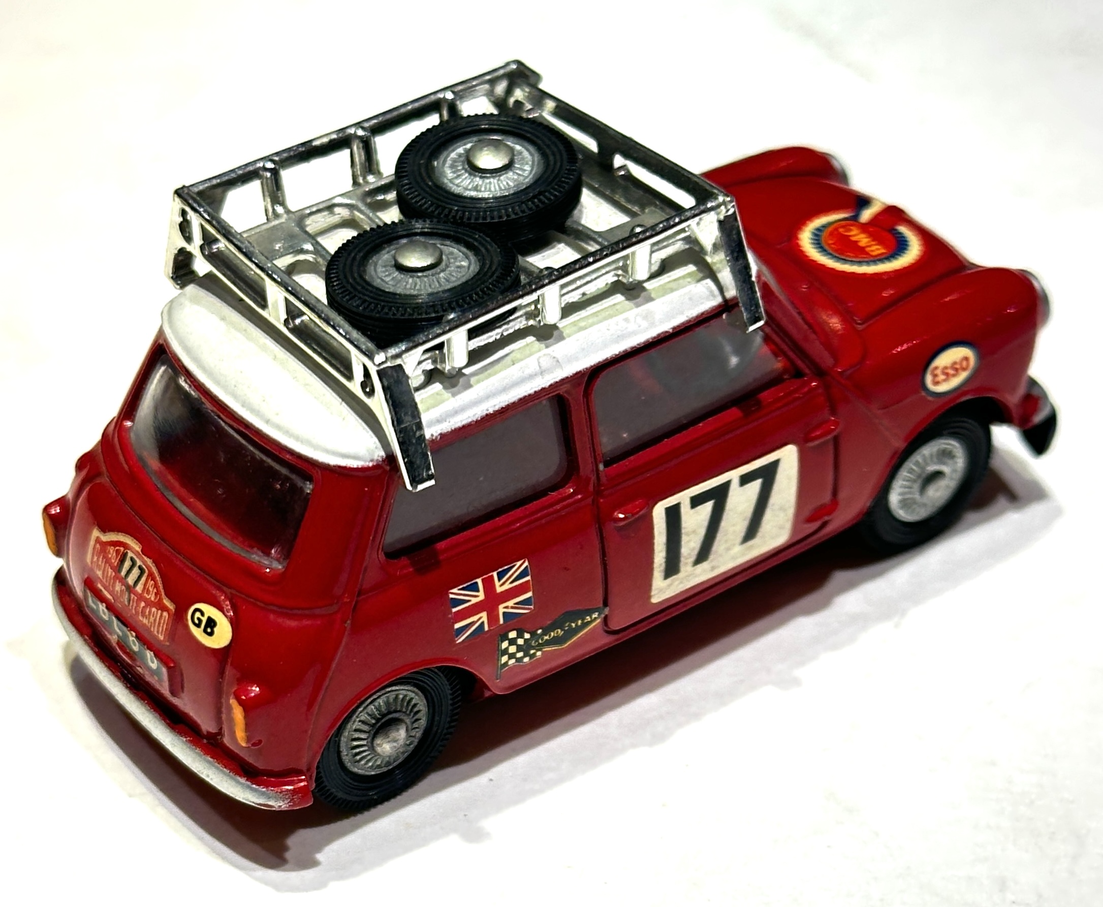 MINI COOPER S CORGI 1/43