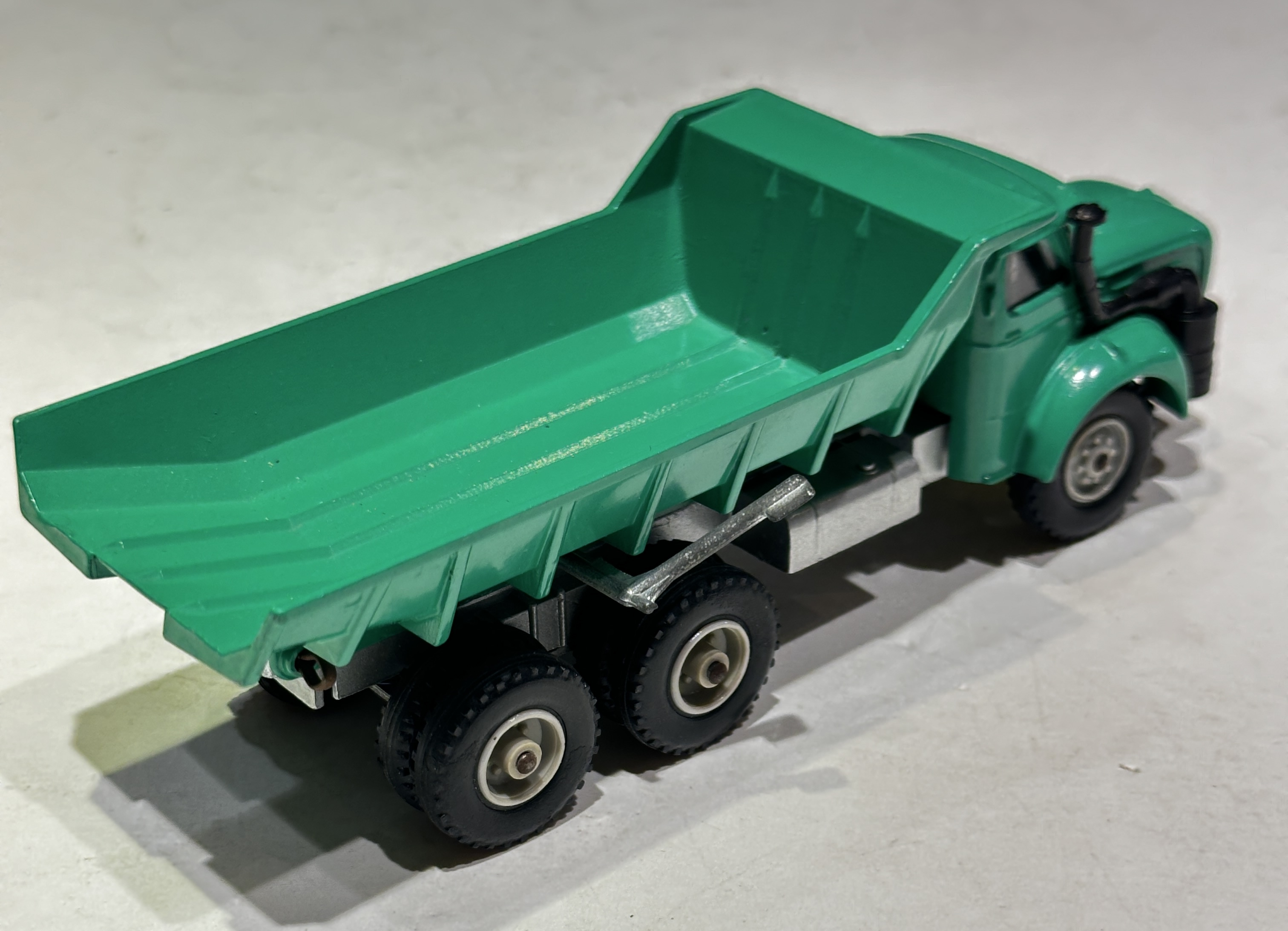 BERLIET VERT SOLIDO 1/43