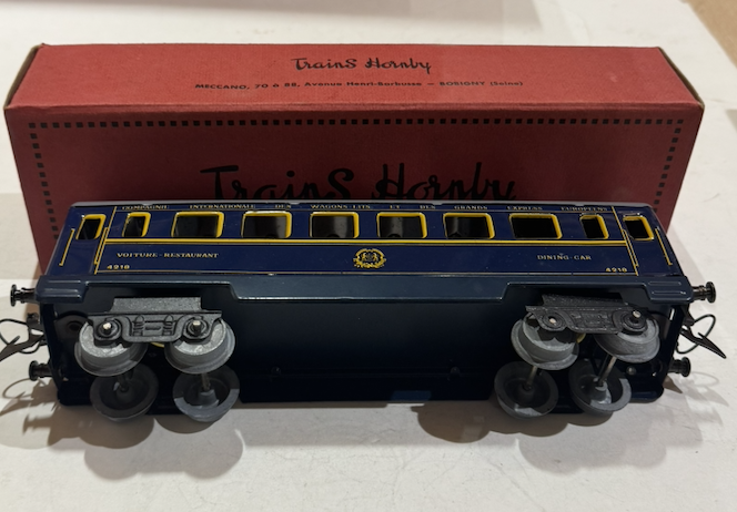 VOITURE SALON PULLMAN 4218 WAGON VOYAGEUR LIT CIWL TRAIN HORNBY O 1/43