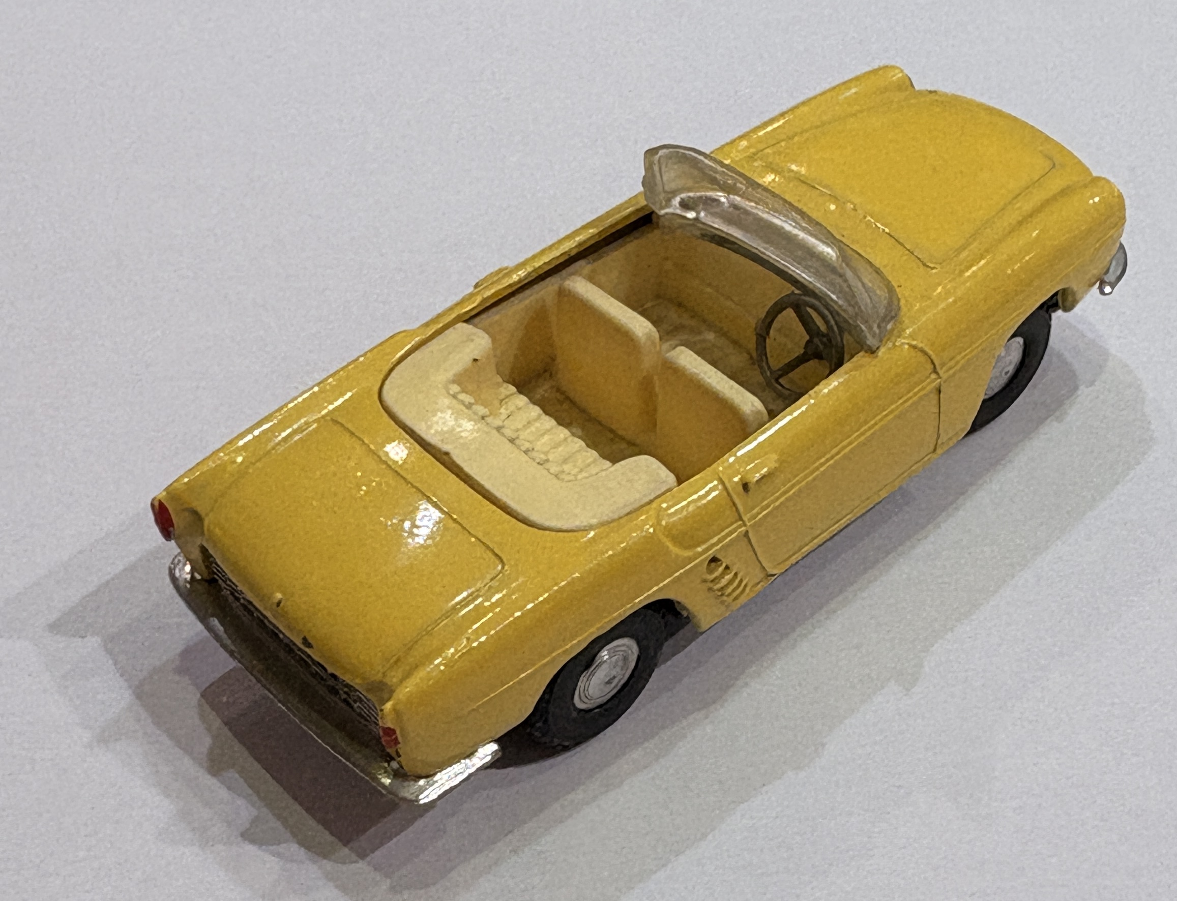 RENAULT FLORIDE SPOTON JAUNE 1/43°