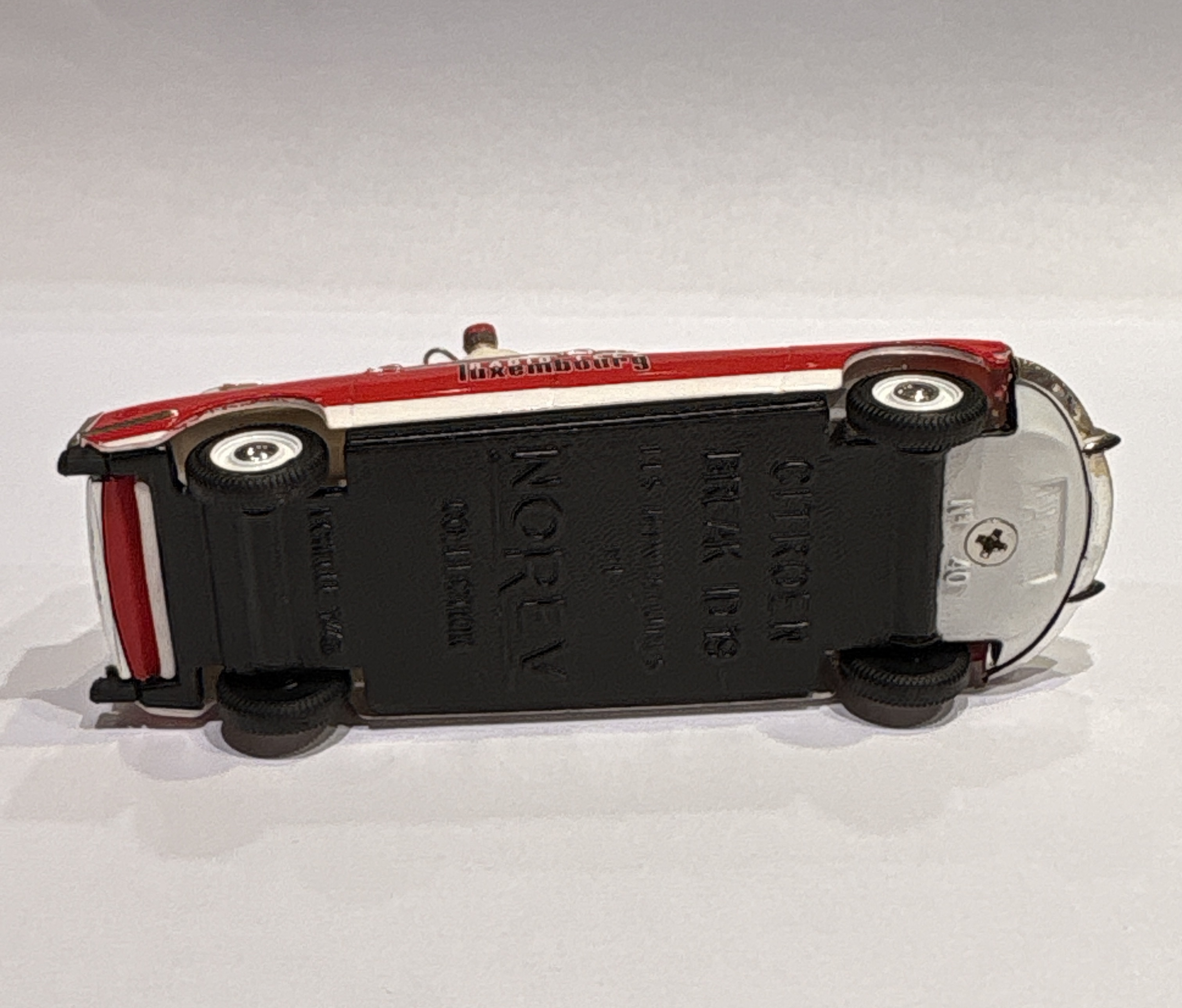 CITROEN BREAK ID 19 NOREV 1/43