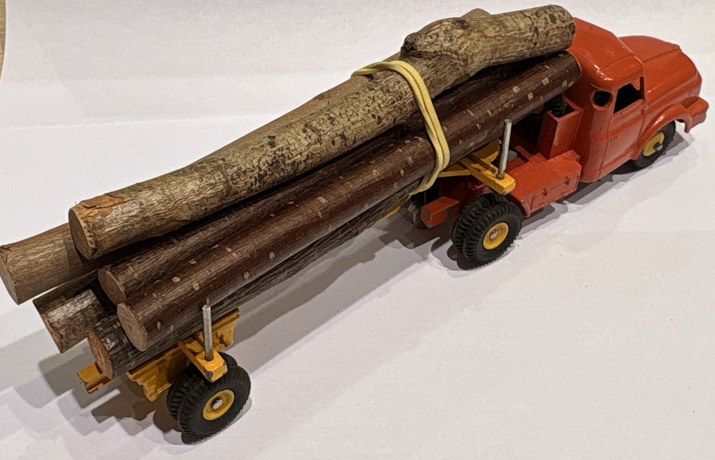 WILLÈME TRACTEUR AVEC SEMI-REMORQUE FARDIER DINKY SUPERTOYS 1/43
