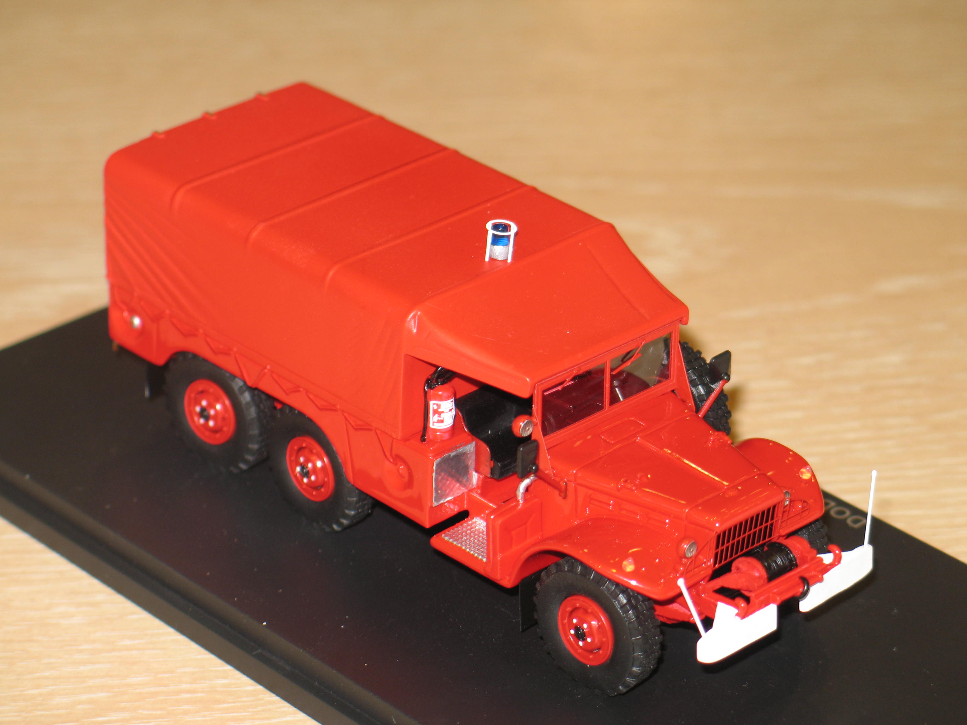 DODGE 6X6 POMPIERS DE LOUDEAC ALERTE 1/43°