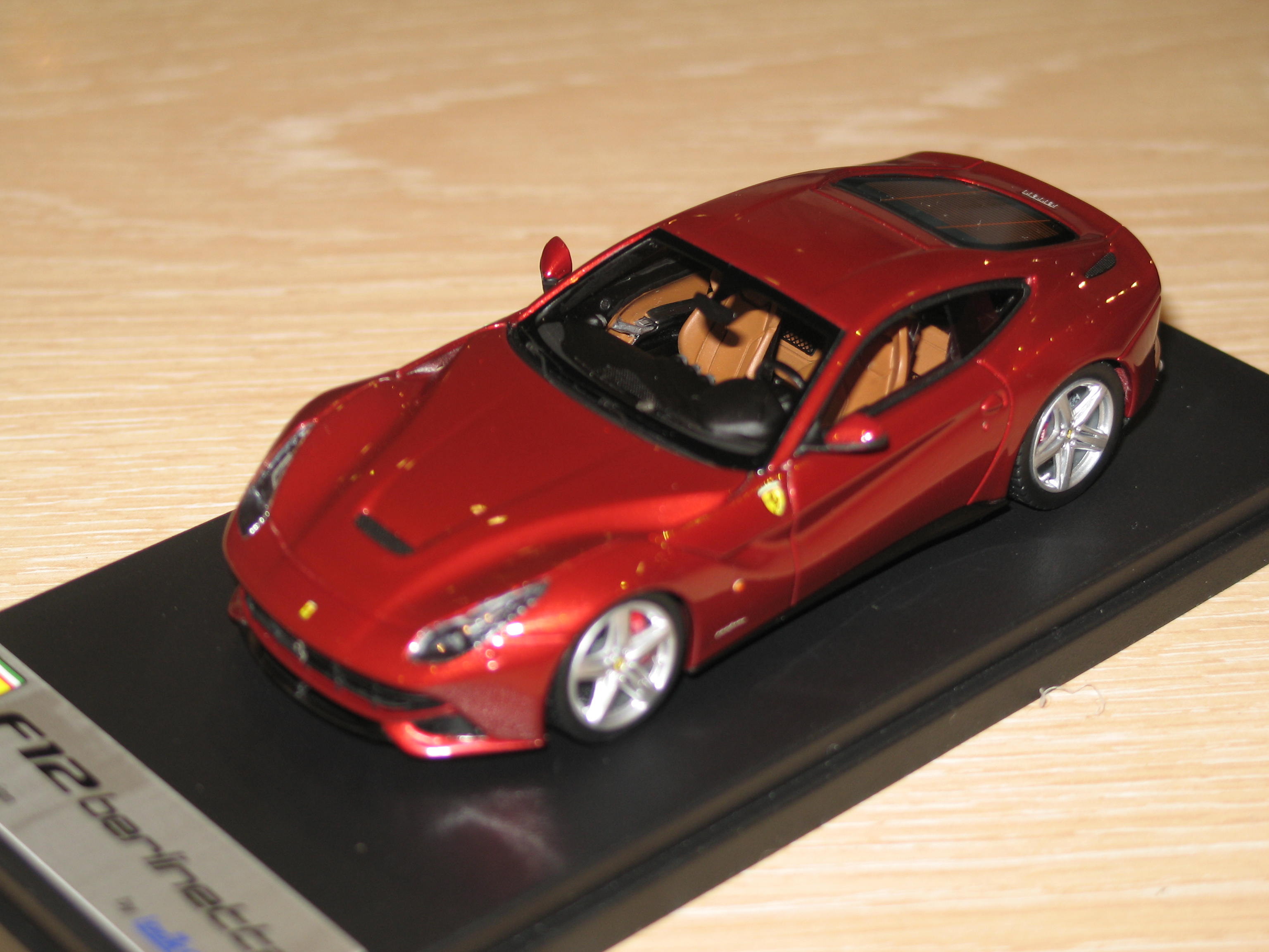 FERRARI F12 BERLINETTA 2012 LOOK SMART 1/43°