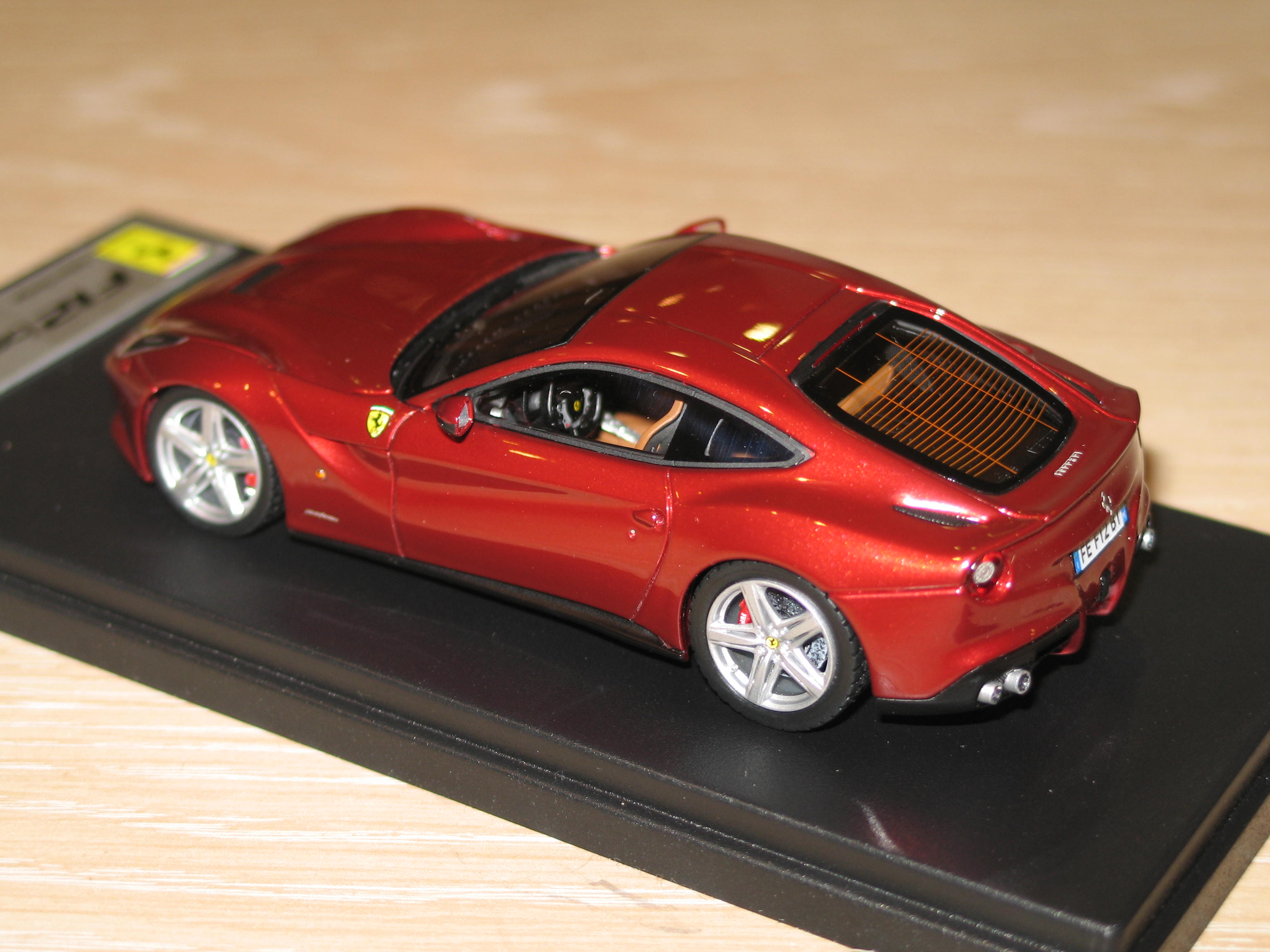 FERRARI F12 BERLINETTA 2012 LOOK SMART 1/43°