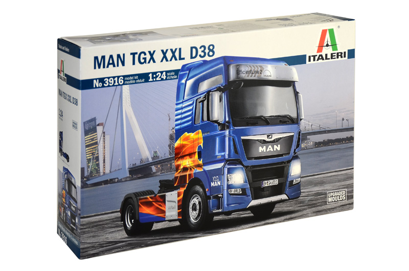 MAN TGX XXL D38 N°3916 ITALERI 1/24°