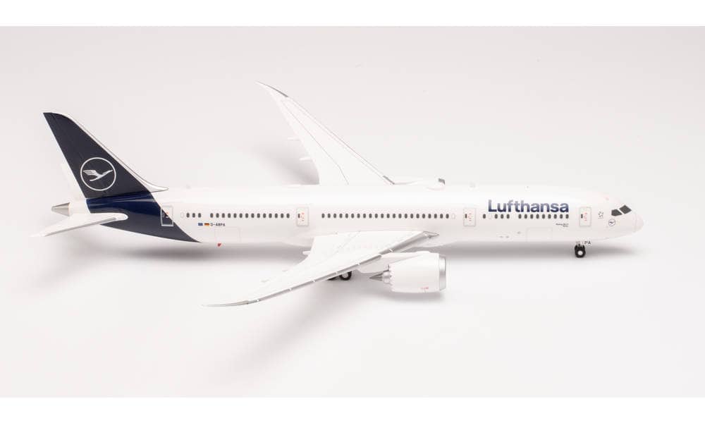 BOEING 707-9 DREAMLINER LUFTHANSA HERPA 1/200°