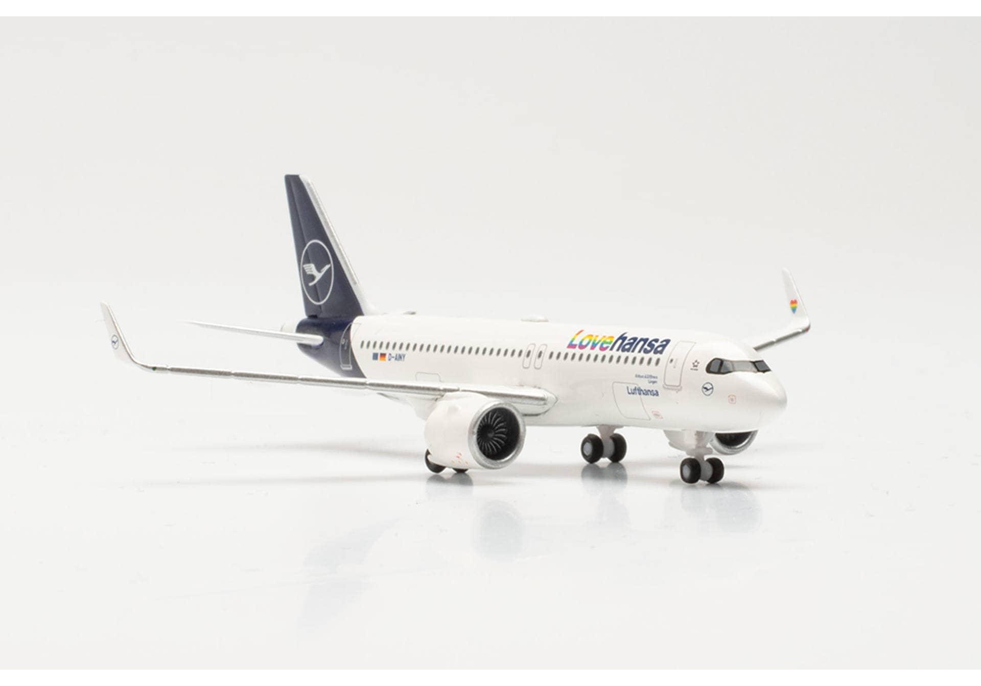 AIRBUS A320NEO LUFTHANSA 1/500° HERPA